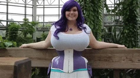 bouncy boob|Big Tits GIF: 60+ Hottest Big Boobs Gifs on the Internet